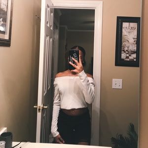 off the shoulder long sleeve top
